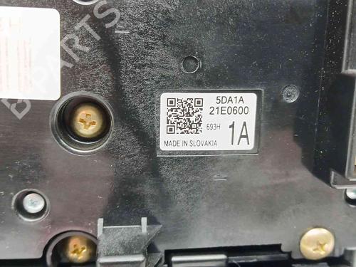 Switch INFINITI QX30 2.2 D AWD | BP39992818I30 - Image 3