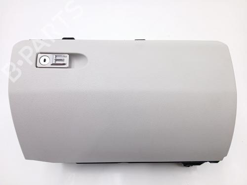 Used Glove box MERCEDES-BENZ E-CLASS (W212) E 220 CDI / BlueTEC (212.001, 212.002) (170 hp) 30362567