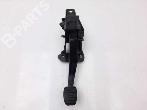 Clutch pedal DACIA DOKKER Express Box Body/MPV 1.6 LPG (102 hp) 11948266