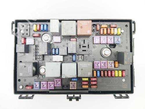 Used Fuse box OPEL ASTRA K (B16) 1.6 Turbo (68) (200 hp) 26502118