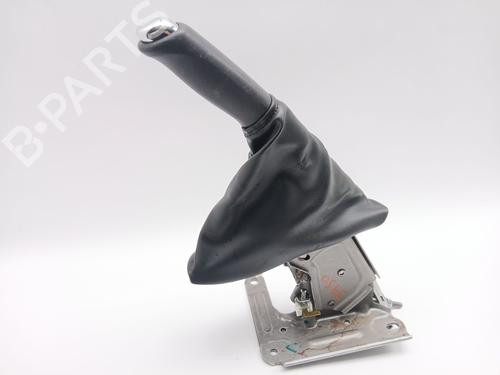 hand-brake-renault-megane-iii-hatchback-bz01_-b3_-2008-29508885 main image