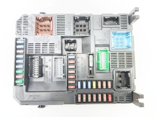 Used Fuse box Fuse box CITROËN C4 PICASSO II Van (DD_) e-HDi (DD9HC8, DD9HCT) (116 hp) 22758451 22758451