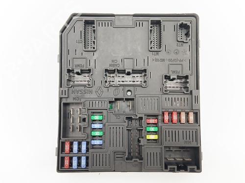 Used Fuse box RENAULT MEGANE IV Hatchback (B9A/M/N_) 1.5 dCi 90 (B9A1) (90 hp) 27636611