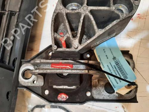 Engine mount RENAULT KOLEOS I (HY_) 2.0 dCi 4x4 (HY0K) | BP13328083M89 