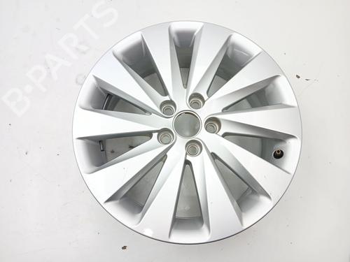 Used Rim SEAT ARONA (KJ7, KJP) 1.0 TSI (95 hp) 26661103