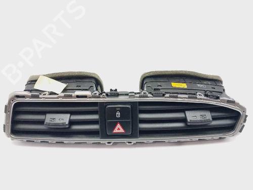 Used Air vent Air vent HYUNDAI i20 II (GB, IB) [2014-2021] 17749127 17749127