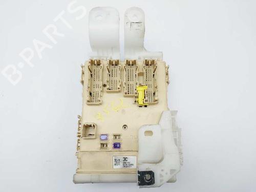 Used Fuse box Fuse box TOYOTA AURIS (_E18_) [2012-2019] 18919641 18919641