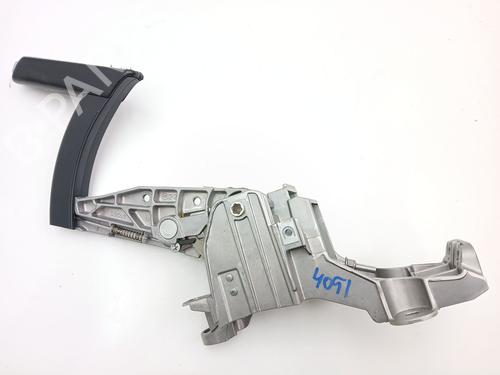 Hand brake PEUGEOT 308 II (LB_, LP_, LW_, LH_, L3_) 1.2 THP 130 | BP29641084I18 