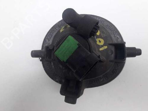 Left front fog light MAZDA 5 (CR) 2.0 CD (CR19) | BP4824852C30 - Image 2