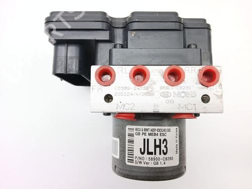 Used ABS pump HYUNDAI i20 I (PB, PBT) 1.2 (86 hp) 30361825
