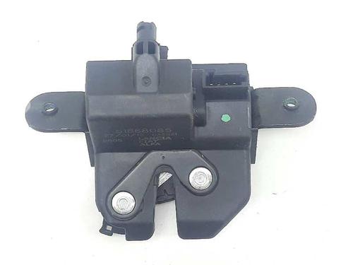 Used Tailgate lock Tailgate lock 20679669 20679669