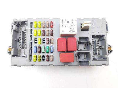 Fuse box LANCIA DELTA III (844_) 1.6 D Multijet (844.AXC11, 844.AXC1A) (120 hp) 9313967