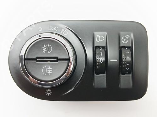 Used Headlight switch OPEL CORSA E (X15) 1.3 CDTI (08, 68) (75 hp) 29886181