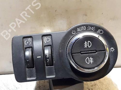 Used Headlight switch Headlight switch OPEL INSIGNIA A (G09) 2.0 CDTI (68) (160 hp) 3157721 3157721