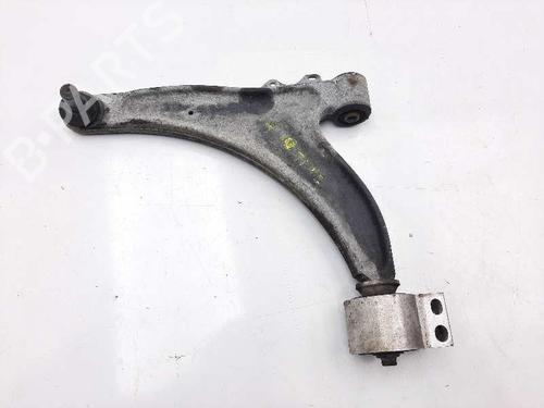 Venstre fortil bærearm Venstre fortil bærearm OPEL INSIGNIA A Sports Tourer (G09) 2.0 CDTI (35) (131 hp) 20680983 20680983