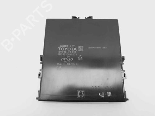 Used Electronic module Electronic module TOYOTA C-HR (_X1_) 1.8 Hybrid (ZYX10_, ZYX11_, ZYX10R, ZYX11R) (122 hp) 14573091 14573091