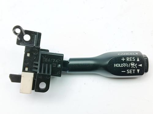 Used Switch Switch TOYOTA C-HR (_X1_) 1.8 Hybrid (ZYX10_, ZYX11_, ZYX10R, ZYX11R) (122 hp) 25258249 25258249