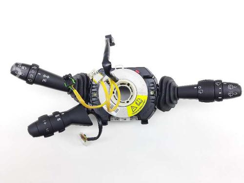 Used Headlight switch Headlight switch FIAT BRAVO II (198_) 1.4 16V (198AXS1B) (140 hp) 7526891 7526891