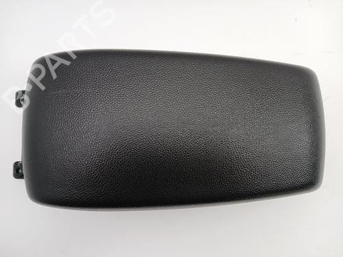 Used Armrest / Center console Armrest / Center console HYUNDAI i20 I (PB, PBT) 1.2 (86 hp) 30362548 30362548