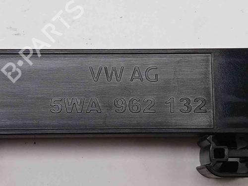 Antenne/Base CUPRA FORMENTOR (KM7, KMP) 1.5 TSI | BP36529522C140 - Image 4
