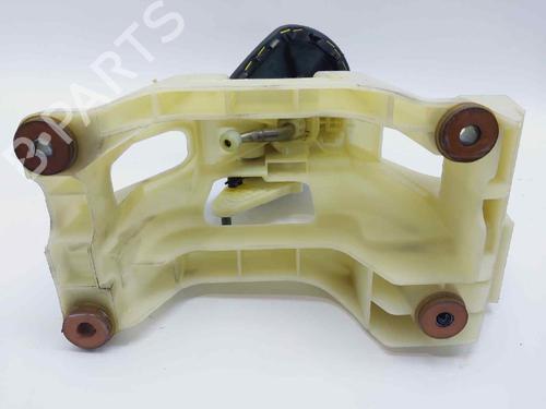 Gear lever KIA SPORTAGE III (SL)  | BP15981600M90 