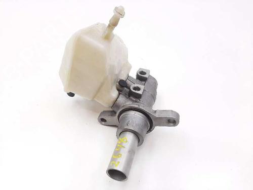 Used Brake master cylinder Brake master cylinder PEUGEOT 308 II (LB_, LP_, LW_, LH_, L3_) 1.6 THP 125 (125 hp) 9263898 9263898