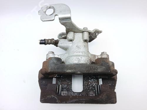 Zacisk hamulca tylnego prawego TOYOTA AURIS Estate (_E18_) 1.8 Hybrid (ZWE186_, ZWE186R, ZWE186H) | BP30728137M106