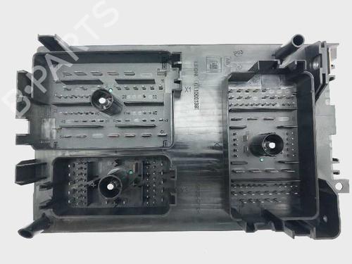 Fuse box OPEL ASTRA J (P10)  | BP18909482E1 