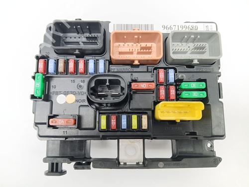 Zekeringkast CITROËN C3 Picasso (SH_) 1.6 HDI 90 (92 hp) 30396341