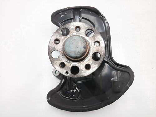Used Right front steering knuckle MERCEDES-BENZ C-CLASS (W204) C 200 CDI (204.001) (136 hp) 32325926