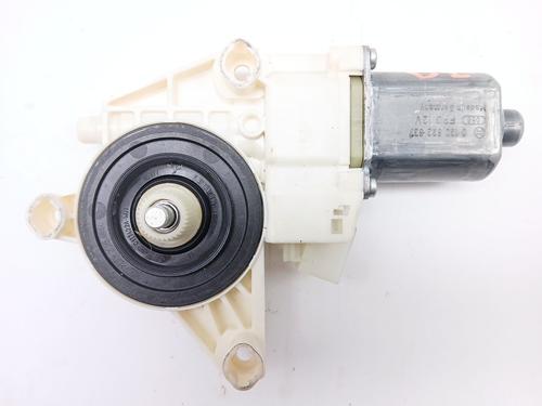 left-front-window-motor-mercedes-benz-e-class-w212-2009-2010-2011-2012-2013-2014-2015-2016-30361478 main image