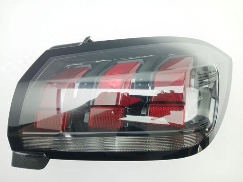 Used Right taillight Right taillight PEUGEOT 208 II (UB_, UP_, UW_, UJ_) 1.5 BlueHDI 100 (102 hp) 27512601 27512601