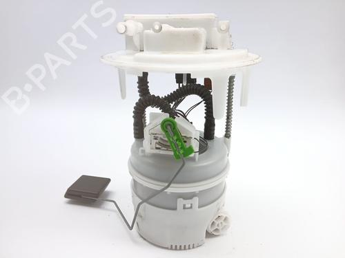 Used Fuel pump OPEL CORSA F (P2JO) [2019-2025]  23884103