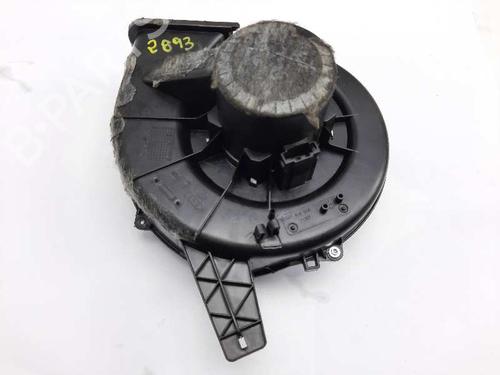 Used Heater blower motor SKODA RAPID Spaceback (NH1) 1.6 TDI (90 hp) 20681461