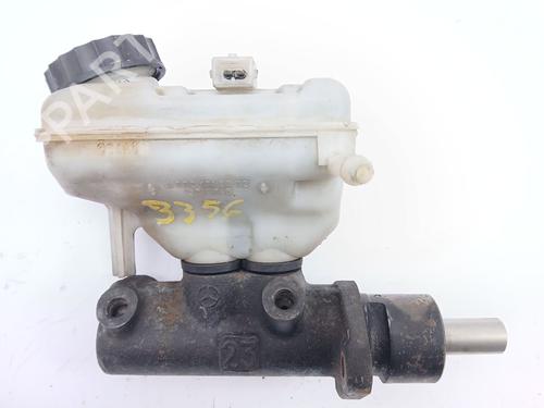 Used Brake master cylinder MERCEDES-BENZ VITO Van (W638) [1997-2003]  26321435