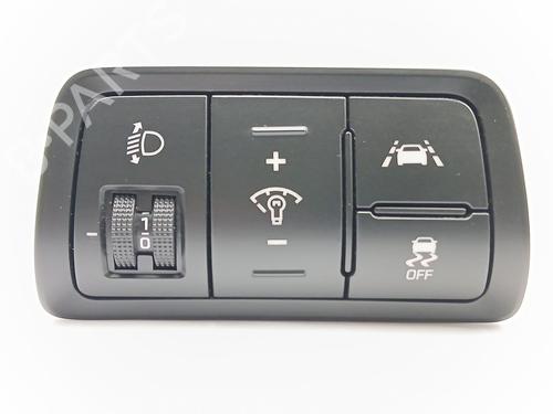 Used Switch Switch HYUNDAI i20 II (GB, IB) 1.0 T-GDI (101 hp) 24683858 24683858