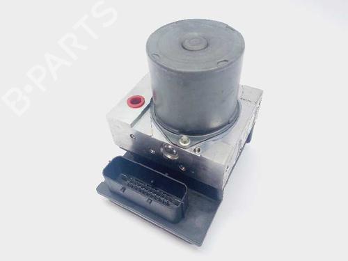 Used ABS pump ABS pump BMW X3 (E83) 2.0 d (150 hp) 15899713 15899713