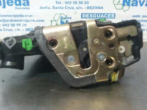 Used Front left lock TOYOTA COROLLA (_E12_) 1.4 VVT-i (ZZE120_, ZZE120R) (97 hp) 436163