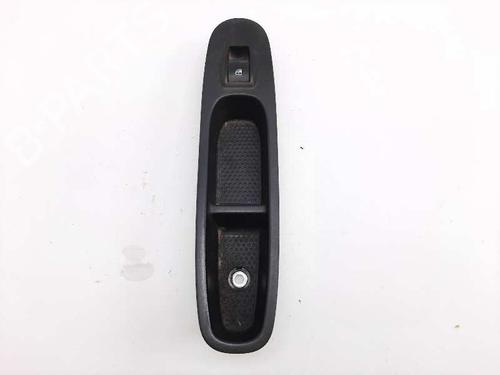 Used Right front window switch Right front window switch FIAT PUNTO EVO (199_) 1.3 D Multijet (199AXC1A, 199BXC1A, 199AXT1A, 199BXT1A) (75 hp) 20681635 20681635