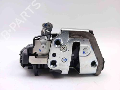 rear-left-lock-toyota-corolla-saloon-_e21_-2019-36529575 main image