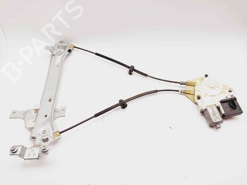 Rudehejsemekanisme Højre bagtil RENAULT MEGANE III Grandtour (KZ0/1) 1.5 dCi (KZ09, KZ0D, KZ1G, KZ29, KZ14, KZ1W, KZ10, KZ1F,... (110 hp) 15818114