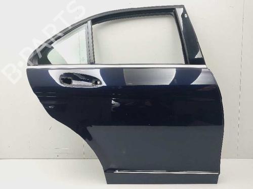 Puerta trasera derecha MERCEDES-BENZ C-CLASS (W204) C 200 CDI (204.001) (136 hp) 17492366