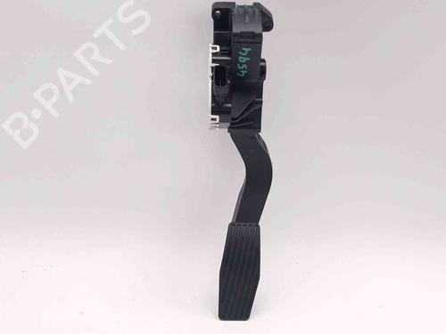 pedal-jeep-renegade-suv-bu-b1-bv-2014-40087617 main image
