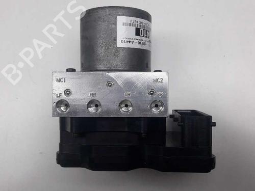 Used ABS pump ABS pump KIA CARENS IV 1.7 CRDi (116 hp) 5211513 5211513