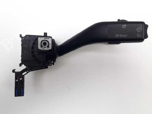 Used Steering column stalk Steering column stalk VW GOLF V (1K1) 1.9 TDI (105 hp) 4721831 4721831