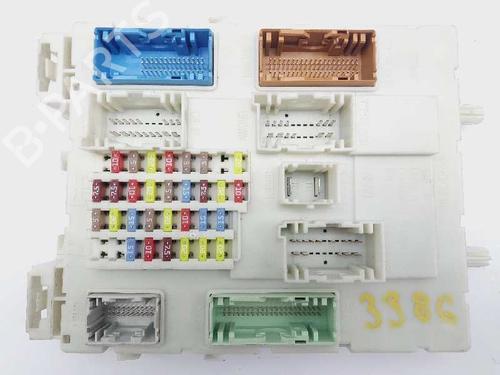 Used Fuse box Fuse box FORD FOCUS III [2010-2020] 17543375 17543375