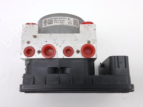 Used ABS pump ABS pump AUDI A3 Sportback (8YA, 8YF) 35 TDI (150 hp) 33831854 33831854