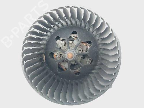 Used Heater blower motor Heater blower motor BMW 1 (E87) 118 d (143 hp) 20686051 20686051