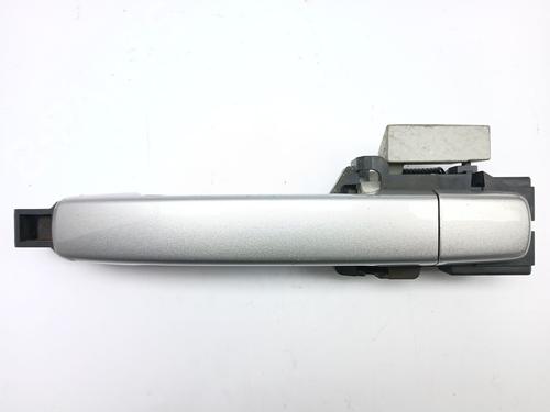 Used Rear left exterior door handle Rear left exterior door handle 25745631 25745631