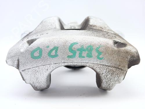 Used Right front brake caliper Right front brake caliper TOYOTA COROLLA Hatchback (_E21_, _EA1_, _EH1_) 1.8 Hybrid (ZWE211) (98 hp) 25132465 25132465